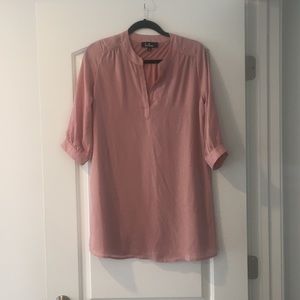 Lulu’s pink tunic dress.